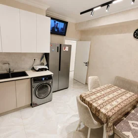 In Baku 126.0 m² apartment is for sale - Image 8