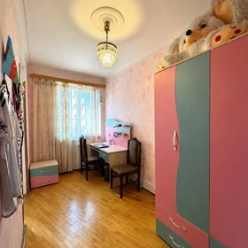 In Baku 85.0 m² apartment is for sale - Image 8