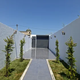 In nan 165.0 m² house with 4.0 rooms is for sale - Image 2