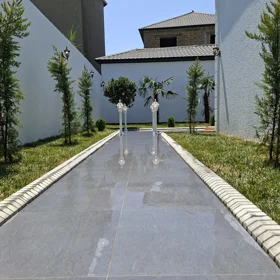 In nan 165.0 m² house with 4.0 rooms is for sale - Image 9