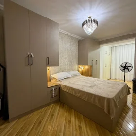 In Baku 75.0 m² apartment is for sale - Image 9