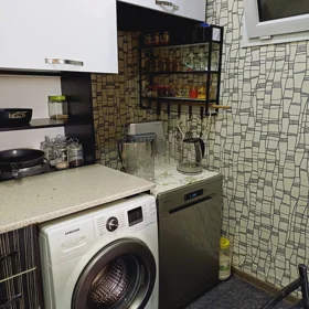 In Baku 72.0 m² apartment is for sale - Image 4