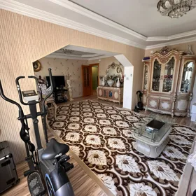 In Baku 120.0 m² apartment is for sale - Image 7