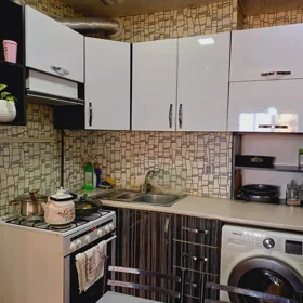 In Baku 73.0 m² apartment is for sale - Image 10