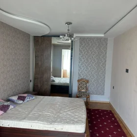 In Baku 65.0 m² apartment is for rent - Image 5