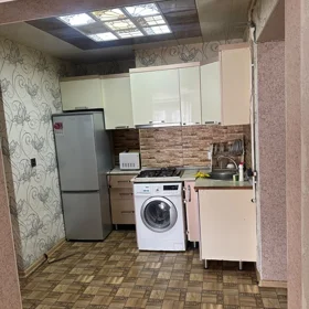 In Baku 65.0 m² apartment is for rent - Image 8