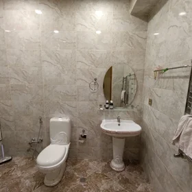 In Baku 100.0 m² apartment is for rent - Image 6