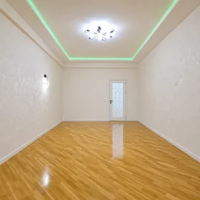 In Baku 100.0 m² apartment is for sale - Image 10