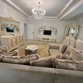 In Baku 140.0 m² apartment is for rent - Image 4