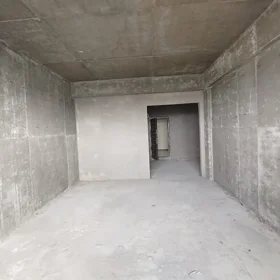 In Baku 148.0 m² apartment is for sale - Image 10
