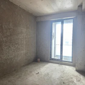 In Baku 133.0 m² apartment is for sale - Image 10