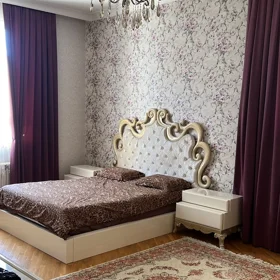 In Baku 155.0 m² apartment is for rent - Image 7