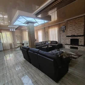 In nan 380.0 m² house with 6.0 rooms is for sale - Image 9