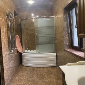In Baku 75.0 m² apartment is for rent - Image 2