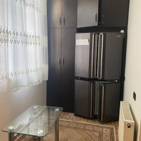 In Baku 75.0 m² apartment is for rent - Image 4