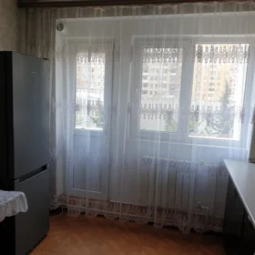 In Baku 60.0 m² apartment is for rent - Image 8