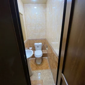 In Baku 100.0 m² commercial is for rent - Image 10