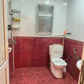 In Khirdalan 60.0 m² apartment is for rent - Image 7