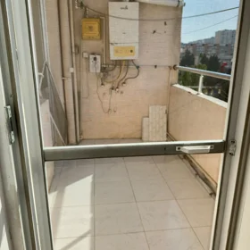 In Khirdalan 60.0 m² apartment is for rent - Image 8