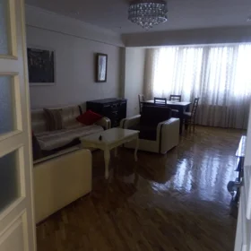 In Səbail rayonu 100.0 m² apartment is for rent - Image 3