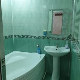 In Baku 65.0 m² apartment is for rent - Image 2
