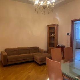In Səbail rayonu 130.0 m² apartment is for rent - Image 7