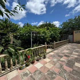 In Rəsulzadə qəsəbəsi 250.0 m² house with 5.0 rooms is for sale - Image 4