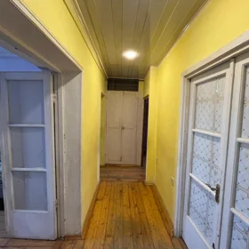In Baku 65.0 m² apartment is for rent - Image 5