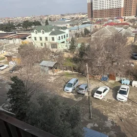 In Baku 65.0 m² apartment is for rent - Image 9