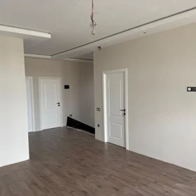 In Rəsulzadə qəsəbəsi 240.0 m² house with 6.0 rooms is for sale - Image 2