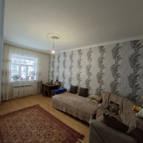 In Baku 122.0 m² house with 3.0 rooms is for sale - Изображение 2