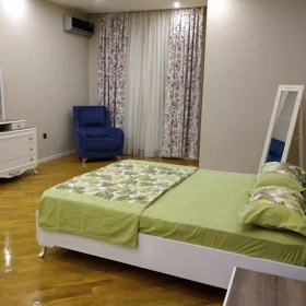 In Baku 130.0 m² apartment is for rent - Изображение 3