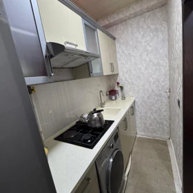 In Baku 68.0 m² apartment is for sale - Image 4