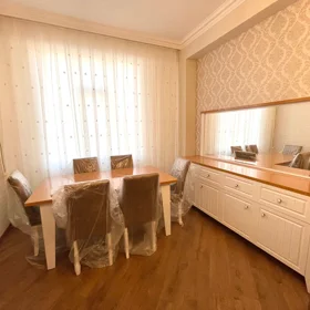 In Baku 92.0 m² apartment is for rent - Image 3