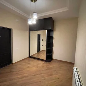 In Baku 92.0 m² apartment is for rent - Image 8