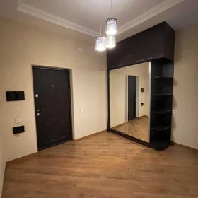 In Baku 92.0 m² apartment is for rent - Image 9