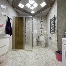 In Baku 100.0 m² apartment is for rent - Image 9
