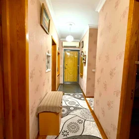 In Baku 70.0 m² apartment is for sale - Image 4