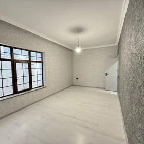 In nan 180.0 m² house with 5.0 rooms is for sale - Image 8