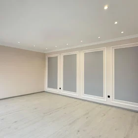 In nan 180.0 m² house with 5.0 rooms is for sale - Image 10
