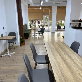 In Baku 85.0 m² commercial is for rent - Image 4