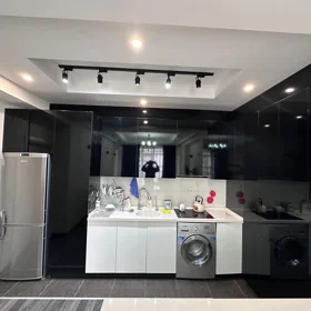 In Baku 75.0 m² apartment is for rent - Image 3