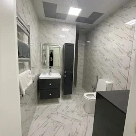 In Baku 91.0 m² apartment is for rent - Image 2