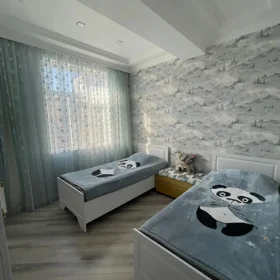 In Baku 91.0 m² apartment is for rent - Image 7