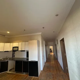 In Baku 20.0 m² house with 4.0 rooms is for rent - Image 4