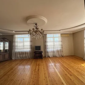 In Baku 20.0 m² house with 4.0 rooms is for rent - Image 8
