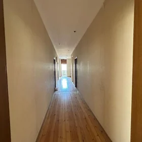 In Baku 20.0 m² house with 4.0 rooms is for rent - Image 9