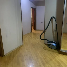 In Baku 102.0 m² apartment is for rent - Image 9