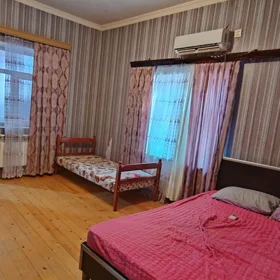 In Səbail rayonu 248.0 m² house with 6.0 rooms is for rent - Image 4