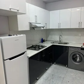In Khirdalan 70.0 m² apartment is for rent - Image 6